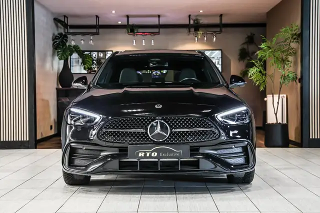 Mercedes-Benz C-Class view 8