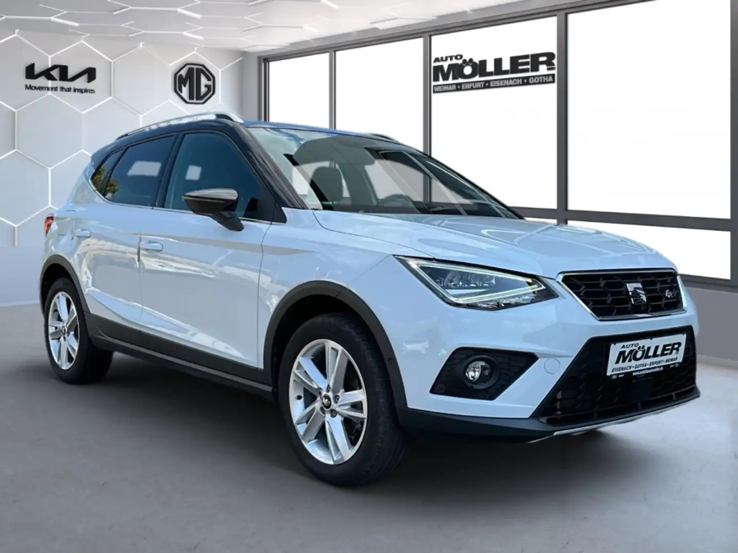 SEAT Arona FR 1.5 TSI AHK-abnb. Navi LED PDCv+h SHZ Weiß - 2