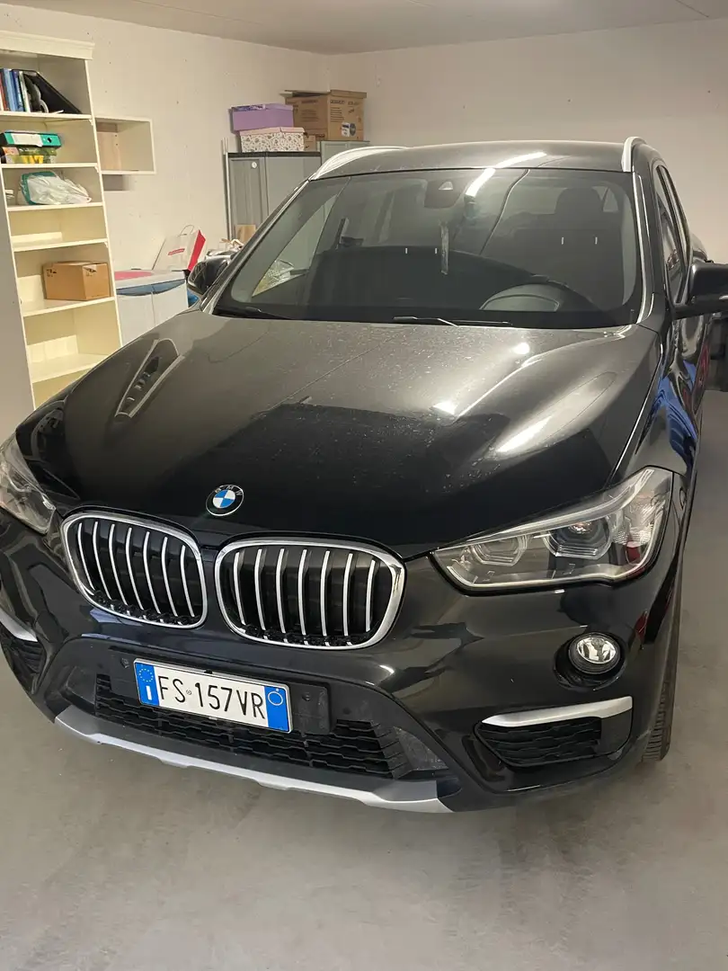 BMW X1 Sdrive18d xline Nero - 1