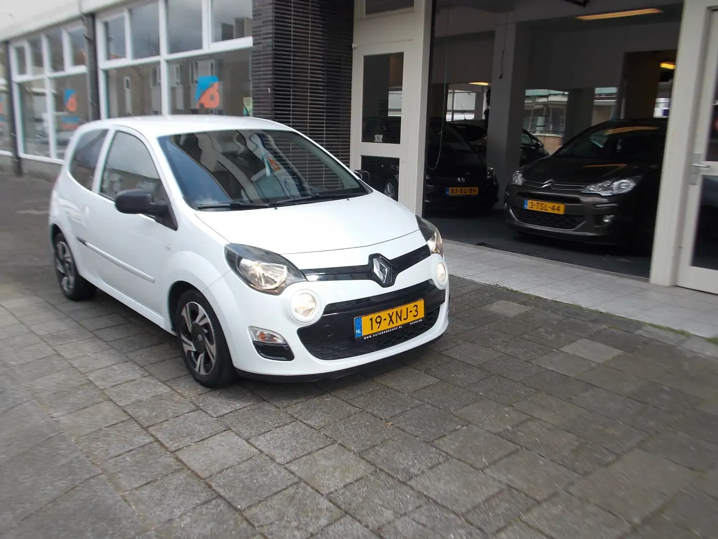 Renault Twingo 1.2 16V Collection AIRCO CRUISE LM VELGEN 95 KM!! Blanco - 2