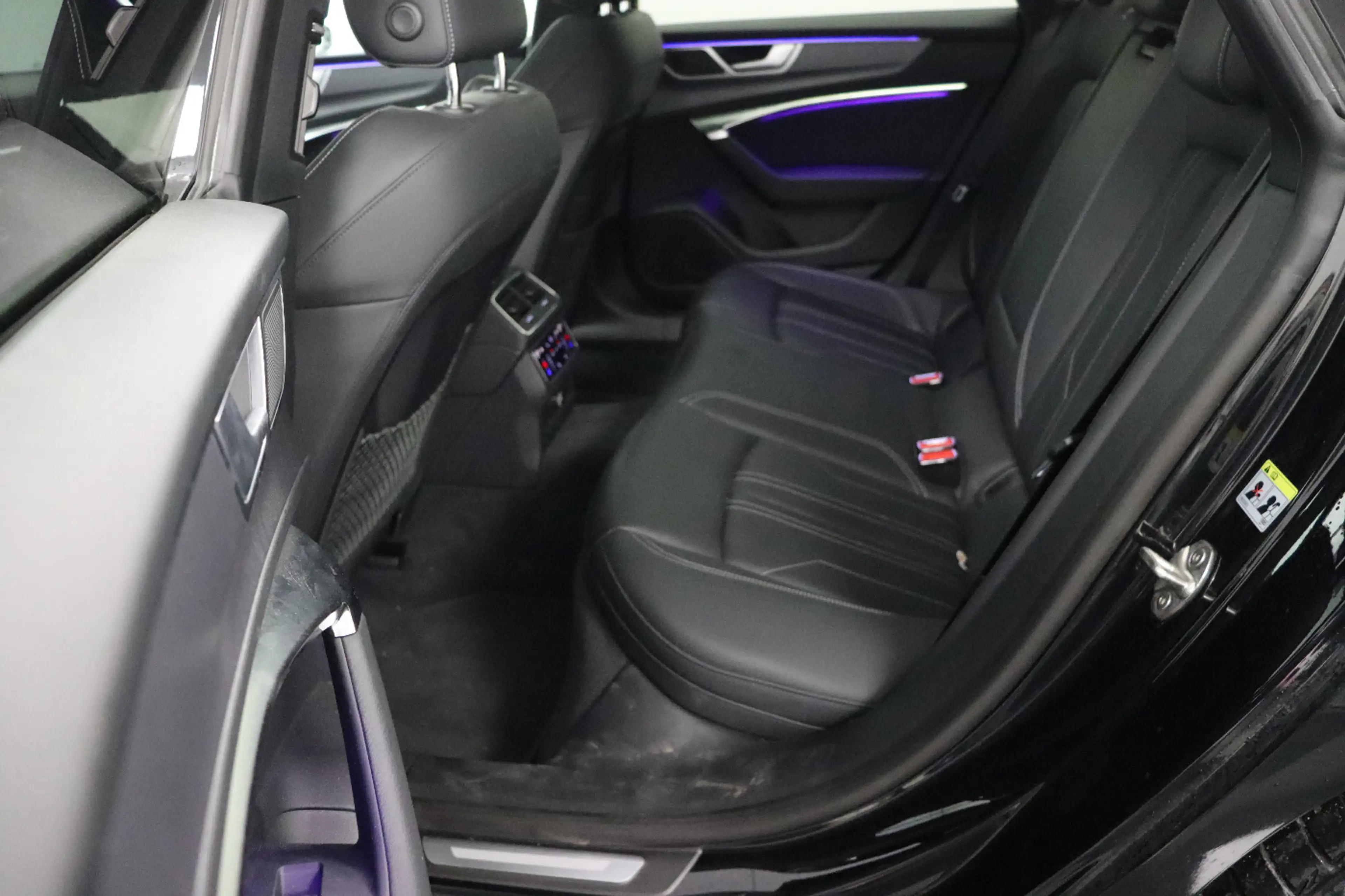 Audi A7 Sportback 45 TDI quattro S tronic Matrix|AHK — photo 9