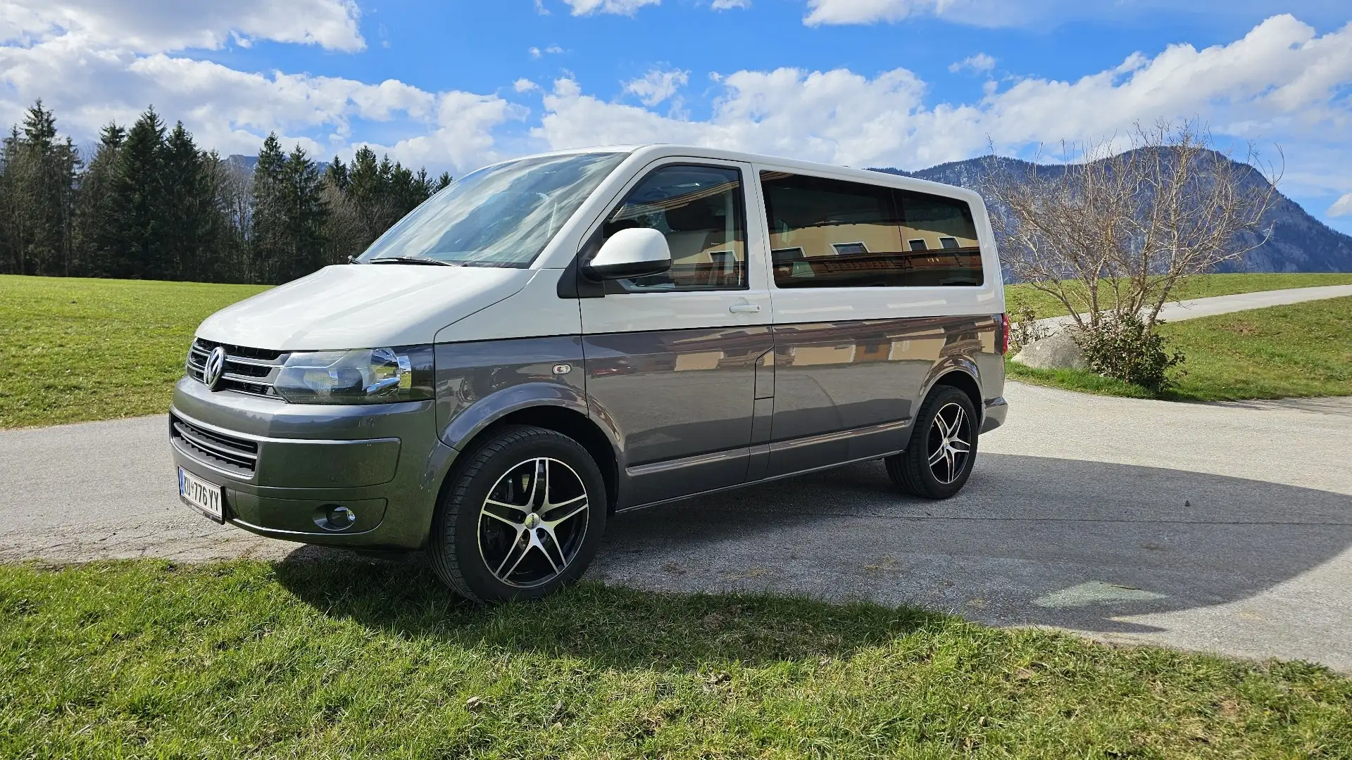 Volkswagen T5 Multivan Startline 2,0 TDI 4motion D-PF - 2