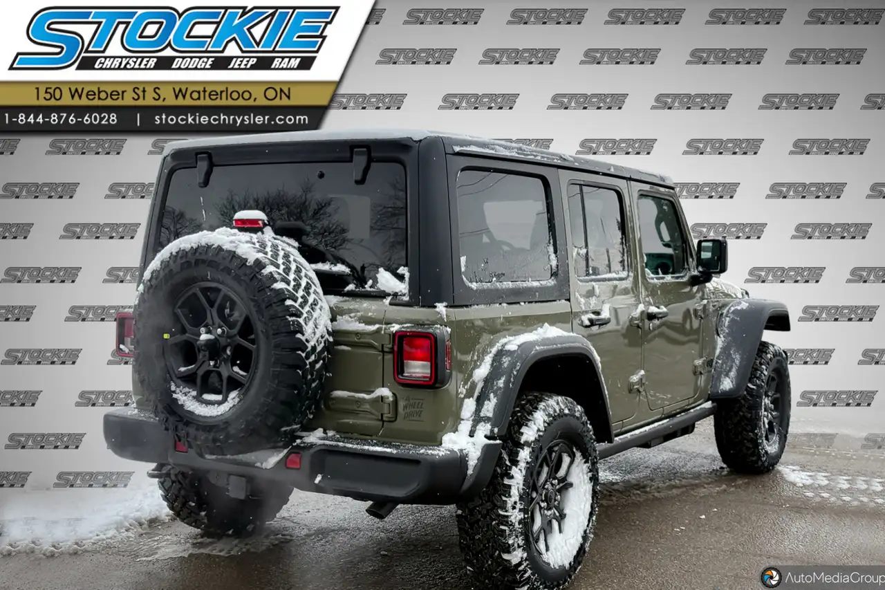 Jeep Wrangler снимка Jeep Wrangler