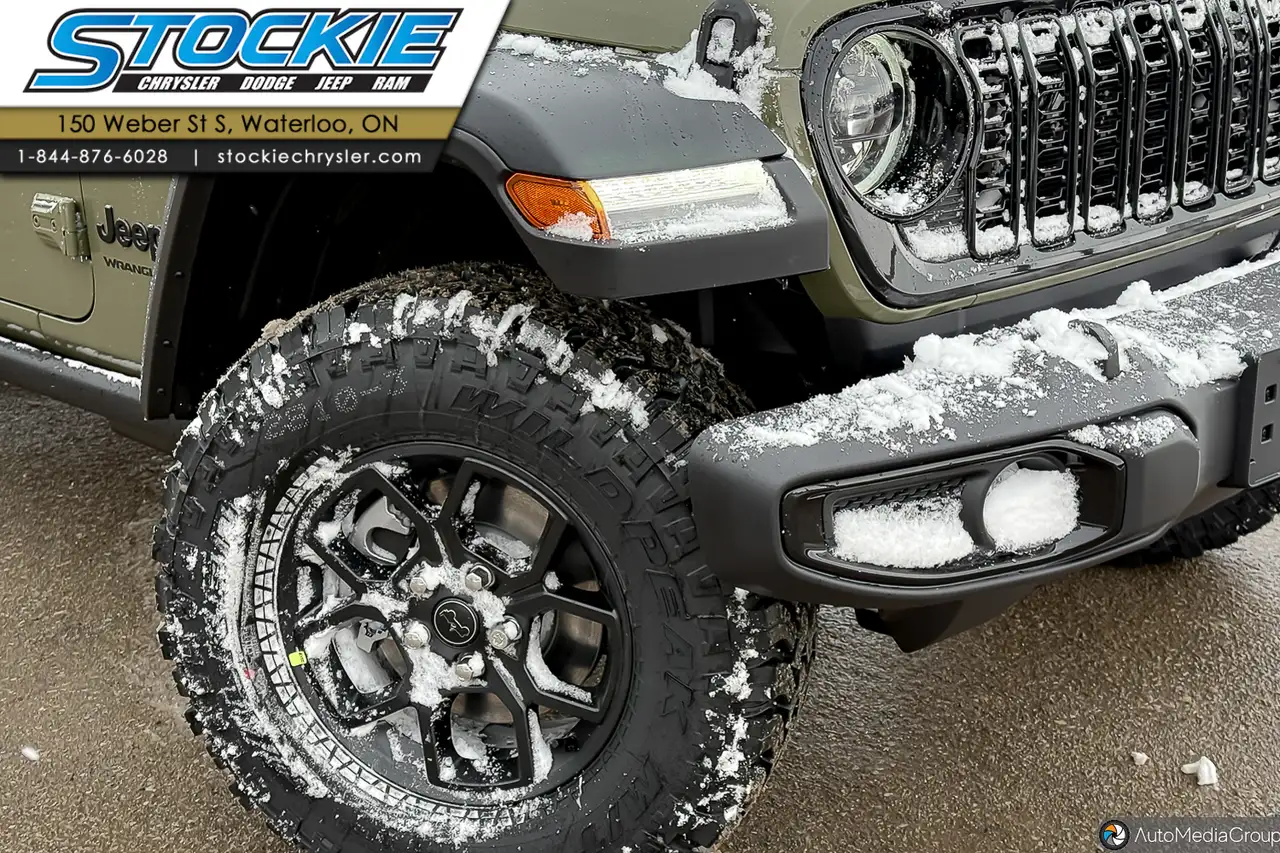 Jeep Wrangler снимка Jeep Wrangler