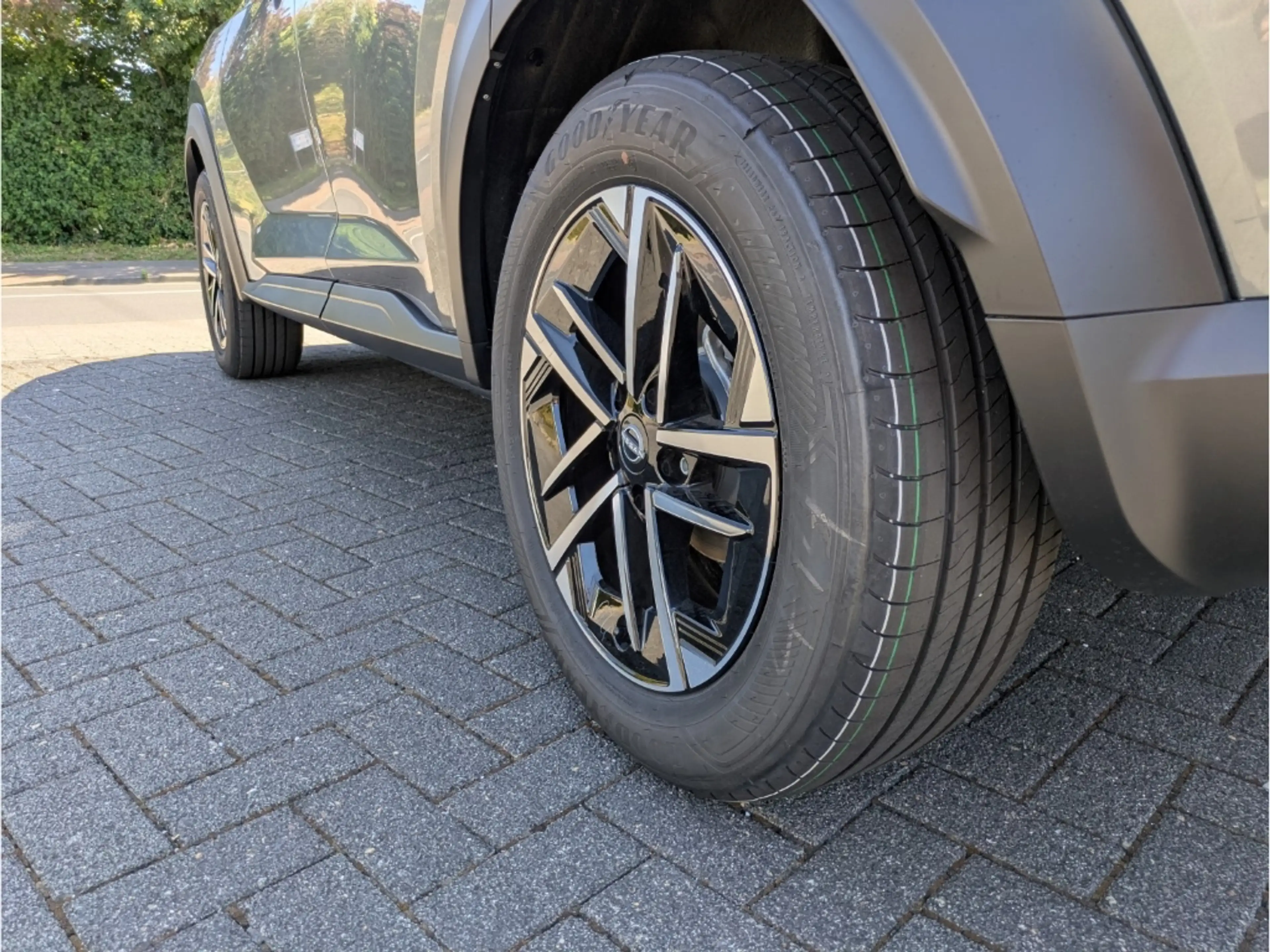 Nissan Juke N-CONNECTA 1.6 Hybrid 143PS 4AMT Winter II Navi Di — photo 14