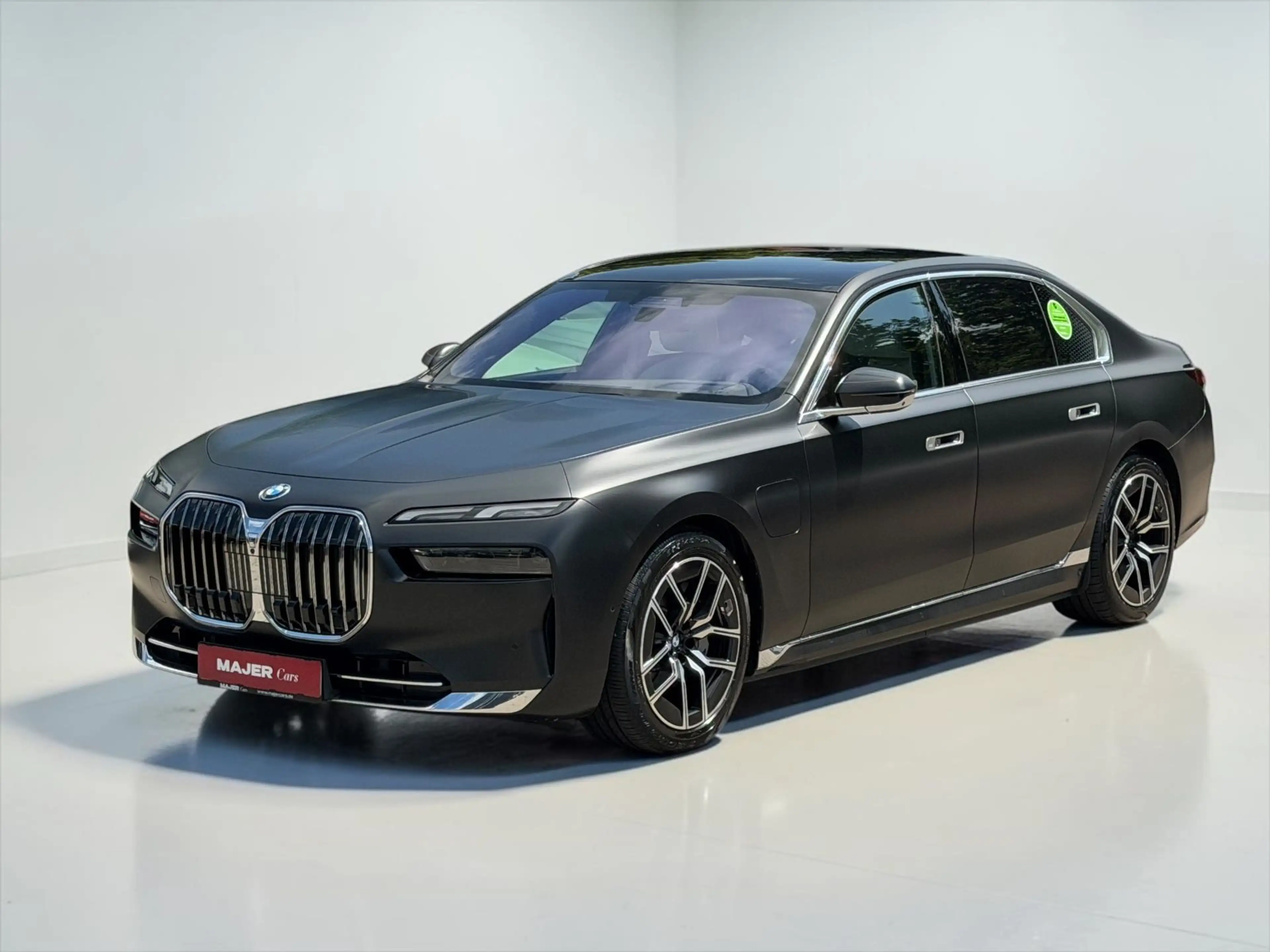 BMW 750 E xDrive Design Pure Excellence*PANO*VOLLVOLL