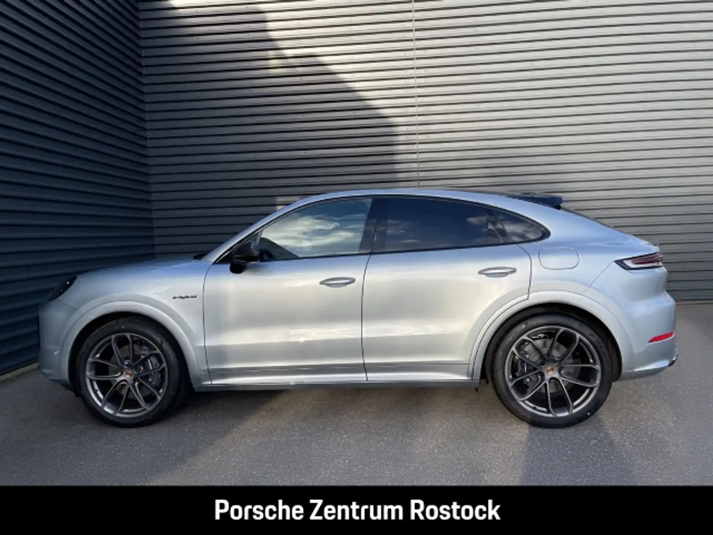Porsche Cayenne E-Hybrid Coupe Silber - 2