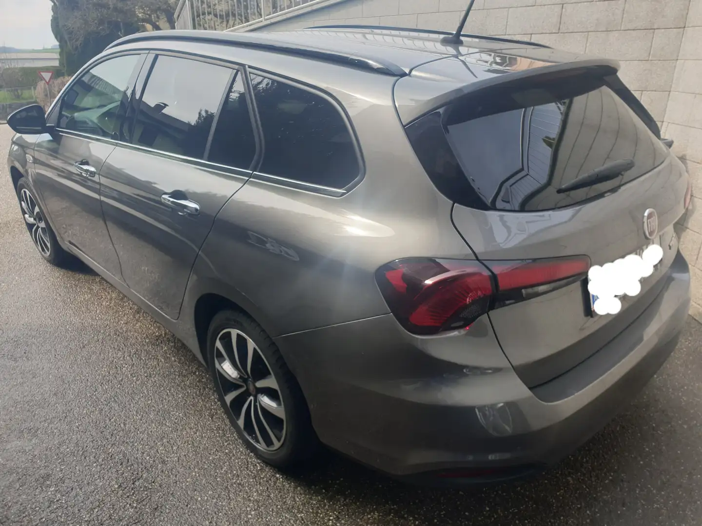 Fiat Tipo Tipo 1,3 MultiJet II 95 Start Grau - 2