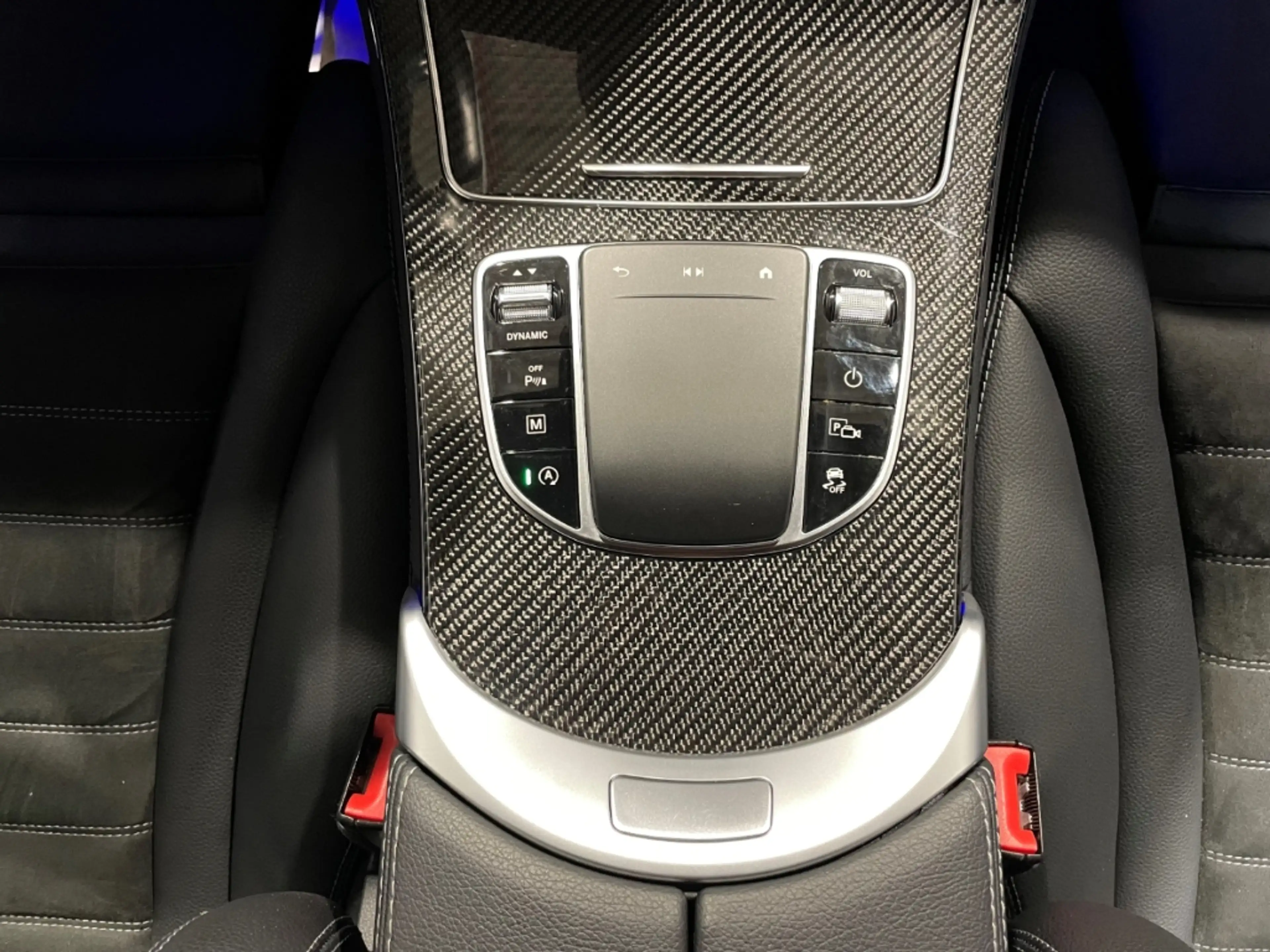 Mercedes-Benz GLC 400 d 4Matic Automatik AMG-Line Leder LED ACC — photo 14