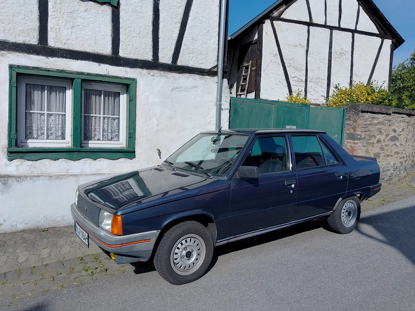 Renault R 9 R 9 GTX Bleu - 2