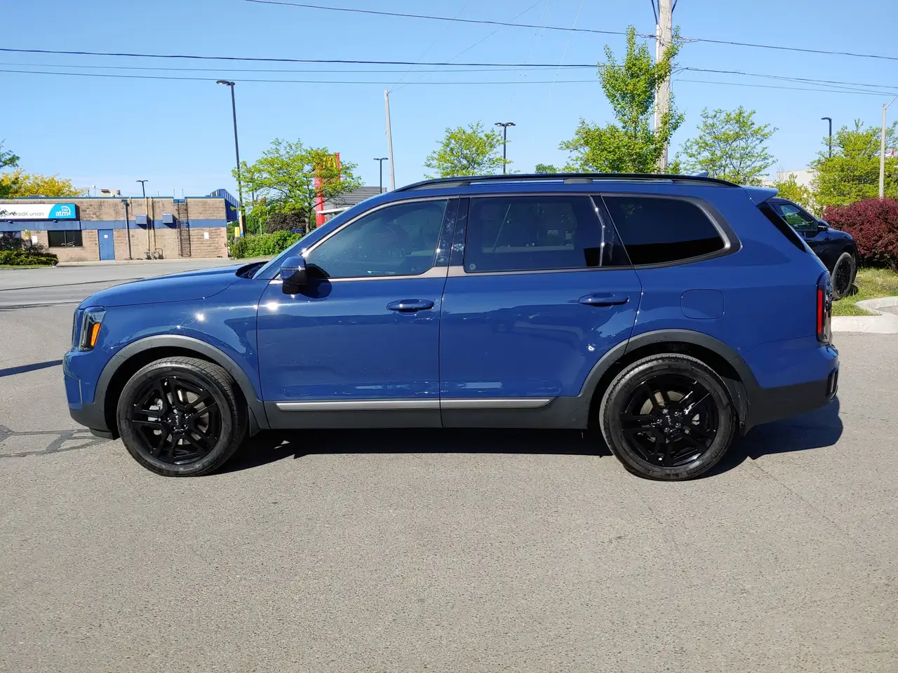 Kia Telluride снимка Kia Telluride