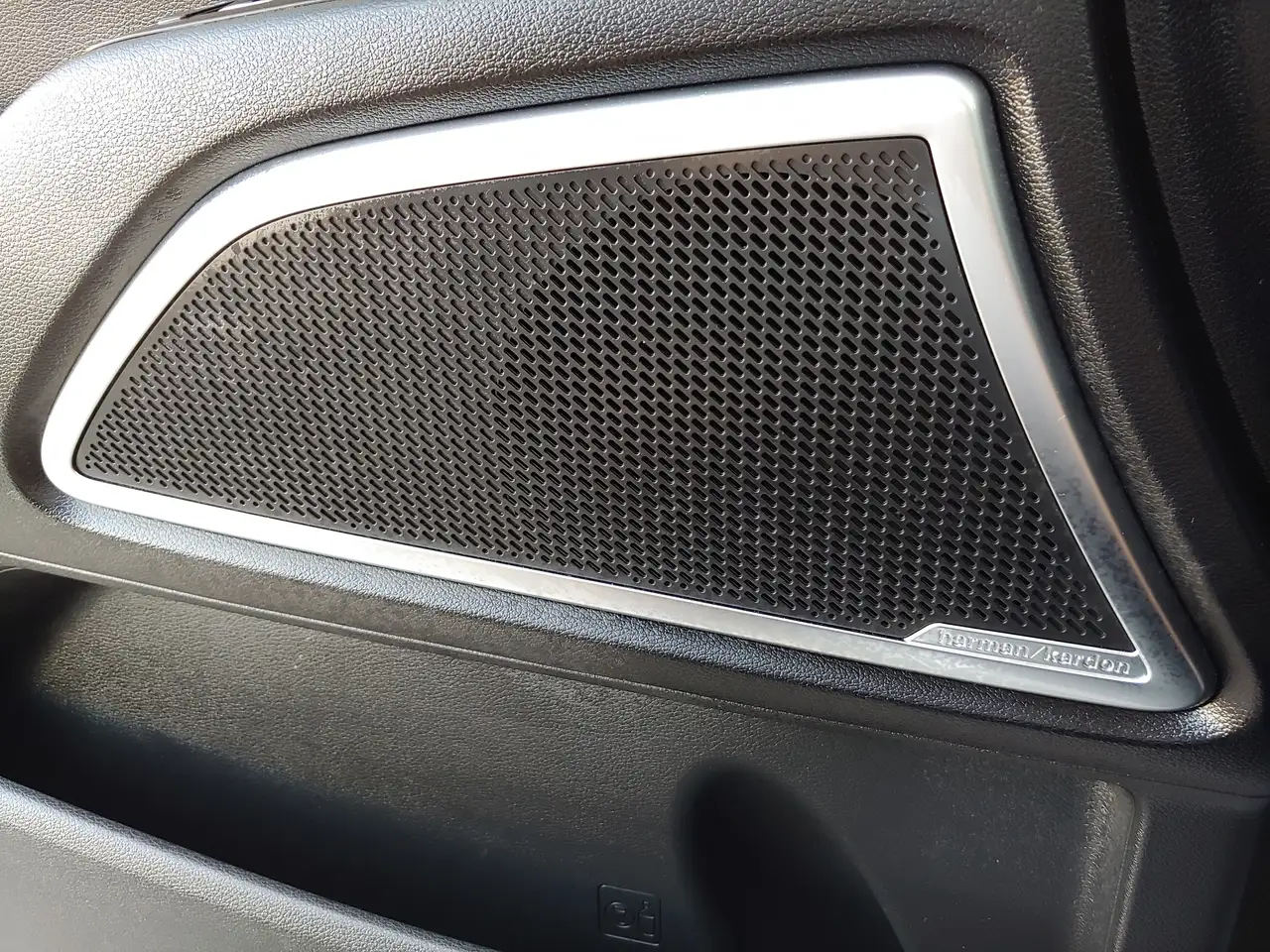 Kia Telluride снимка Kia Telluride