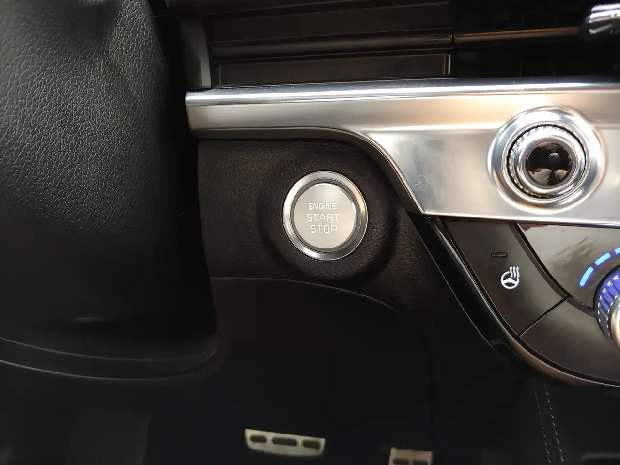 Kia Telluride снимка Kia Telluride