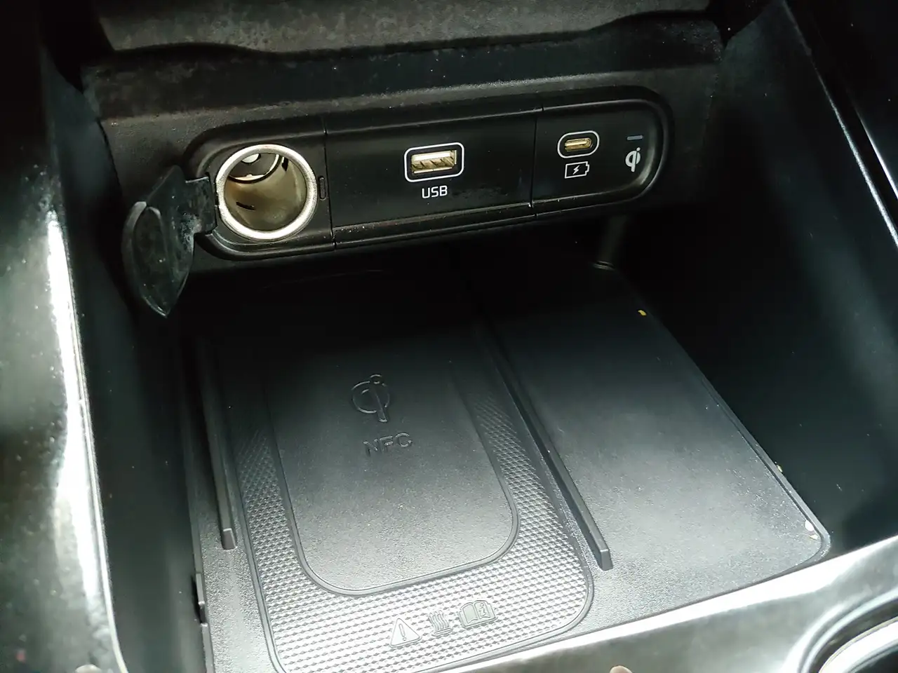 Kia Telluride снимка Kia Telluride