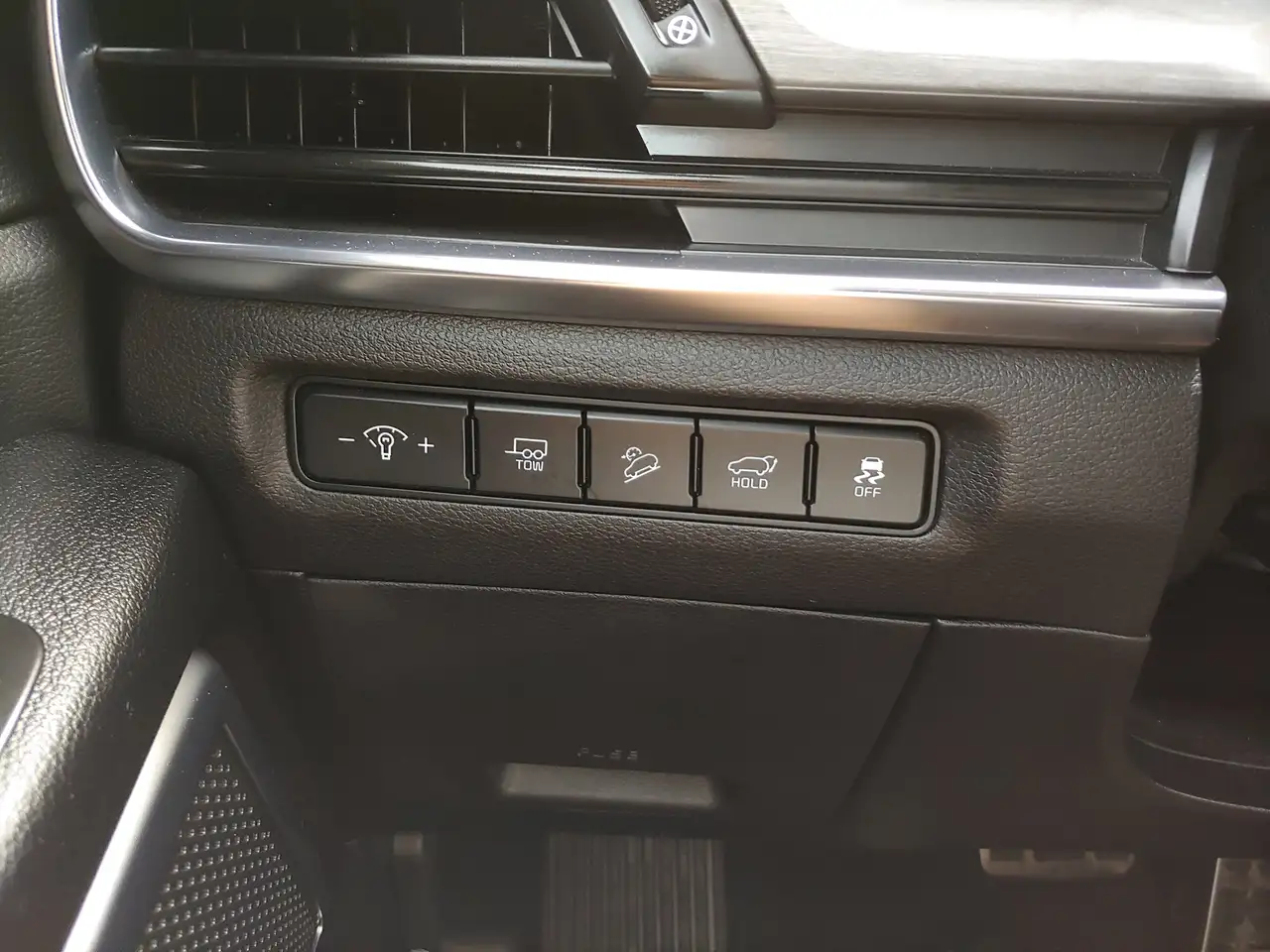 Kia Telluride снимка Kia Telluride