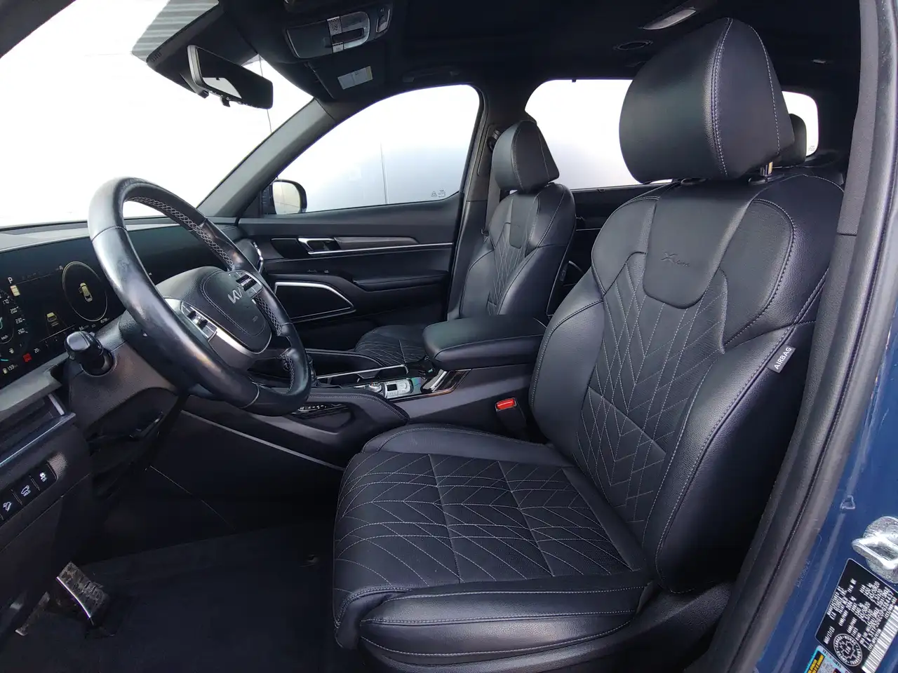 Kia Telluride снимка Kia Telluride