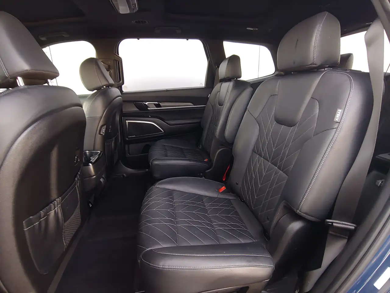 Kia Telluride снимка Kia Telluride