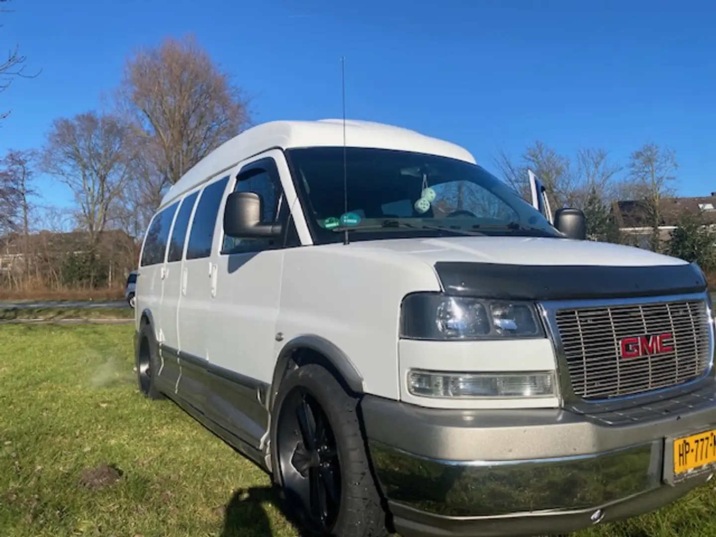 GMC Savana Explorer high top Weiß - 2