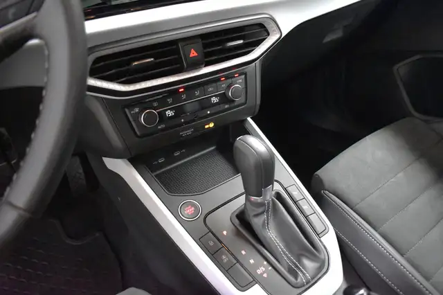 Seat Arona view 15