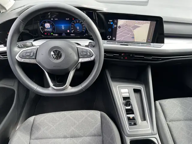 Volkswagen Golf view 12