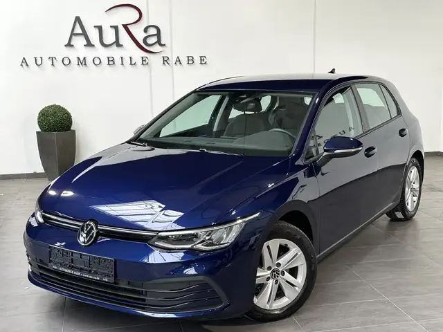 Volkswagen Golf view 2