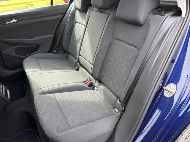 Volkswagen Golf view 11