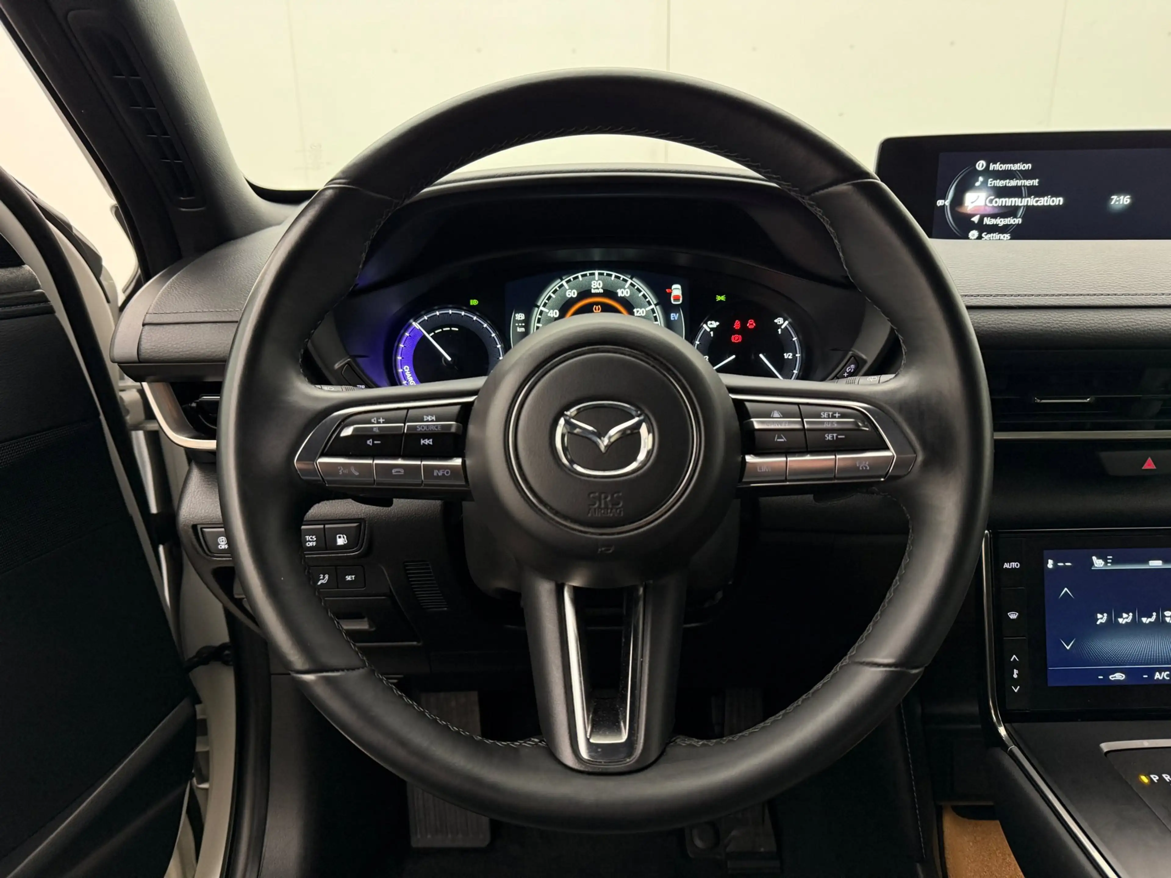 Mazda MX-30 E-SkyActiv R-EV 170 Makoto | Automaat | Adaptive c — photo 13