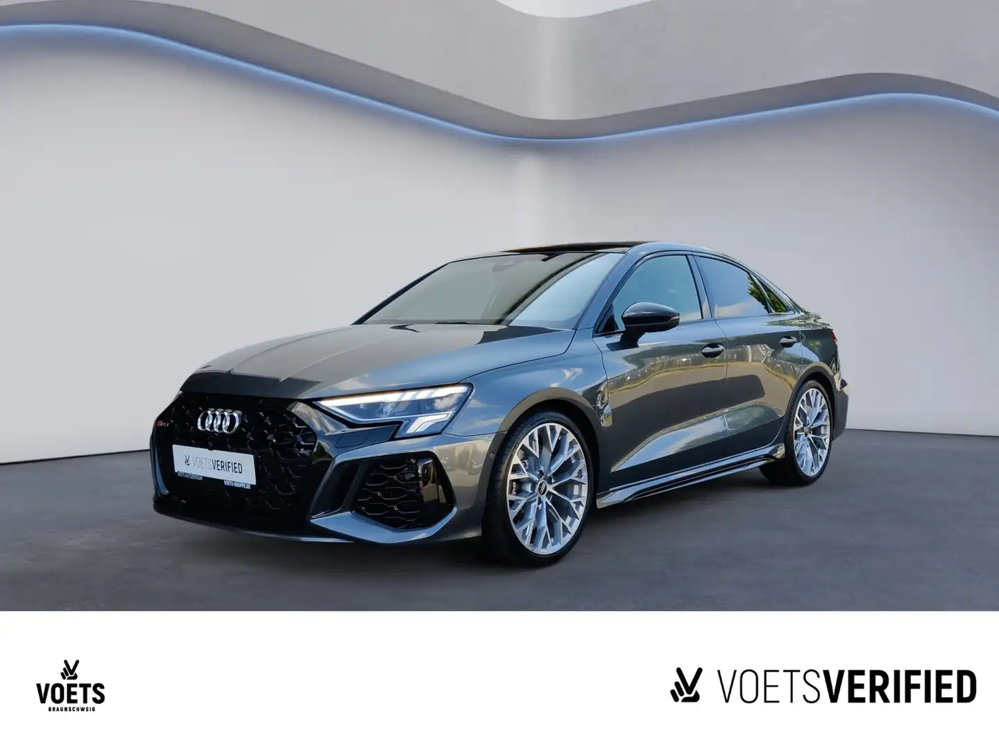 Audi RS3 RS 3 Limousine 2.5 TFSI quattro S-tronic PANO+S... Grau - 1