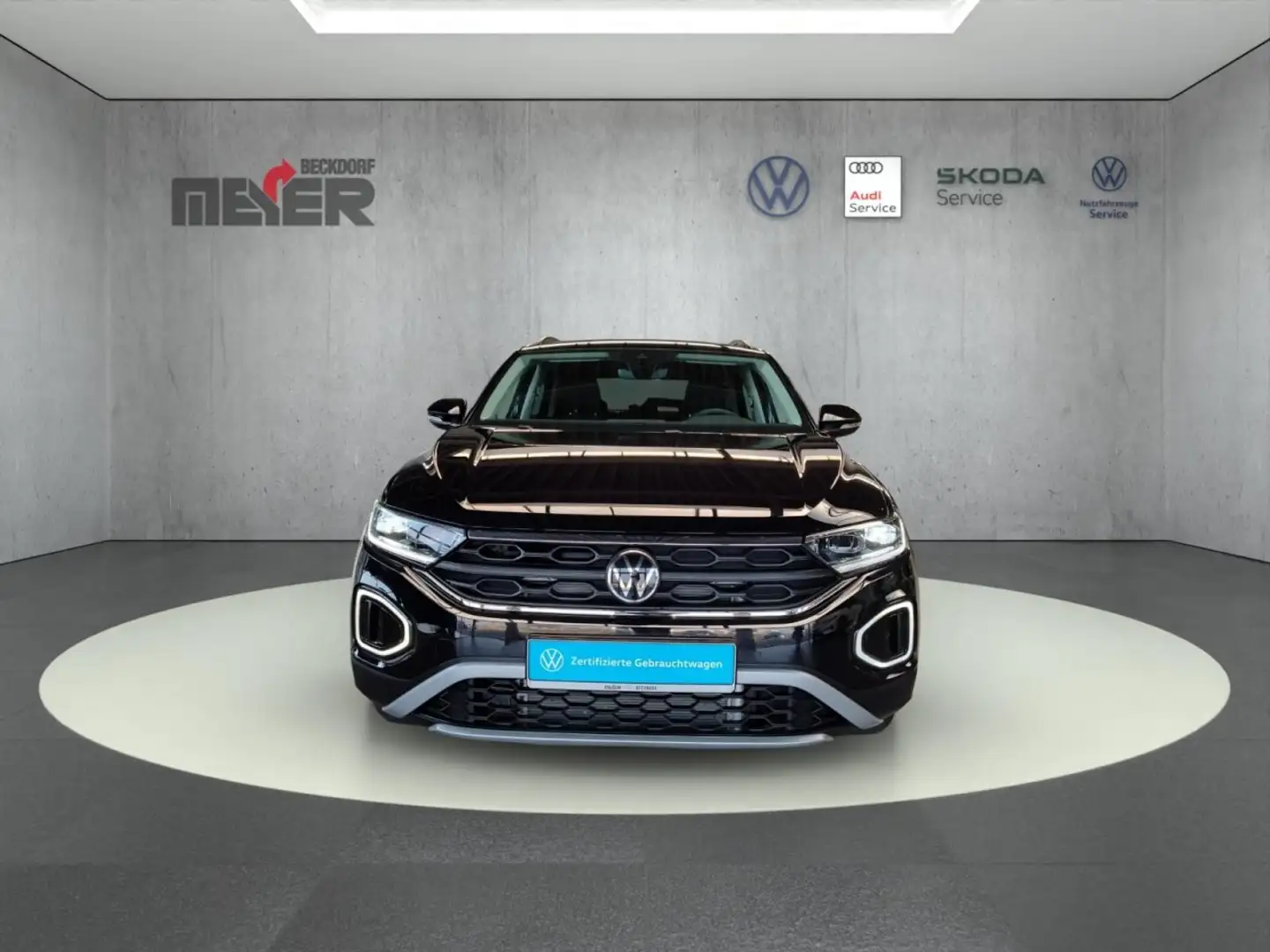 Volkswagen T-Roc MOVE 1.5 TSI DSG Klima Navi Rückfahrkamera Noir - 2