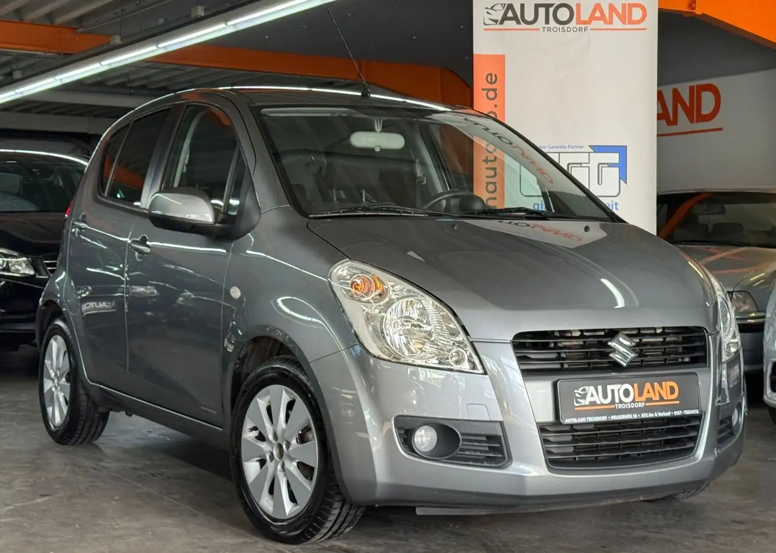 Suzuki Splash *1.HAND*NUR 50TKM*KLIMA*SHZG*TOP ZUSTAND Grau - 1