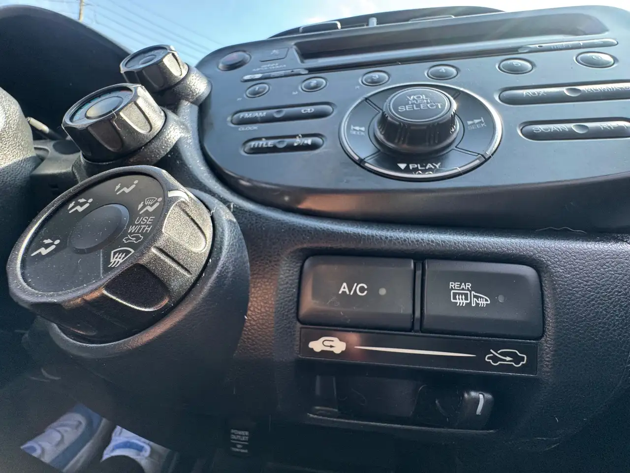 Honda Fit снимка Honda Fit