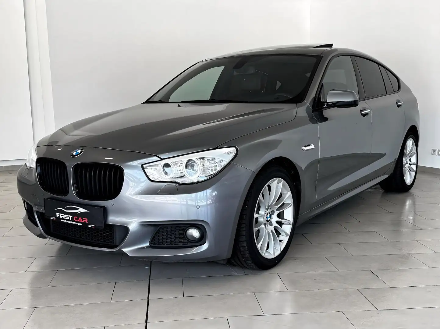 BMW 520 M-Paket|PANO|KAMERA|BIXENON| Šedá - 1