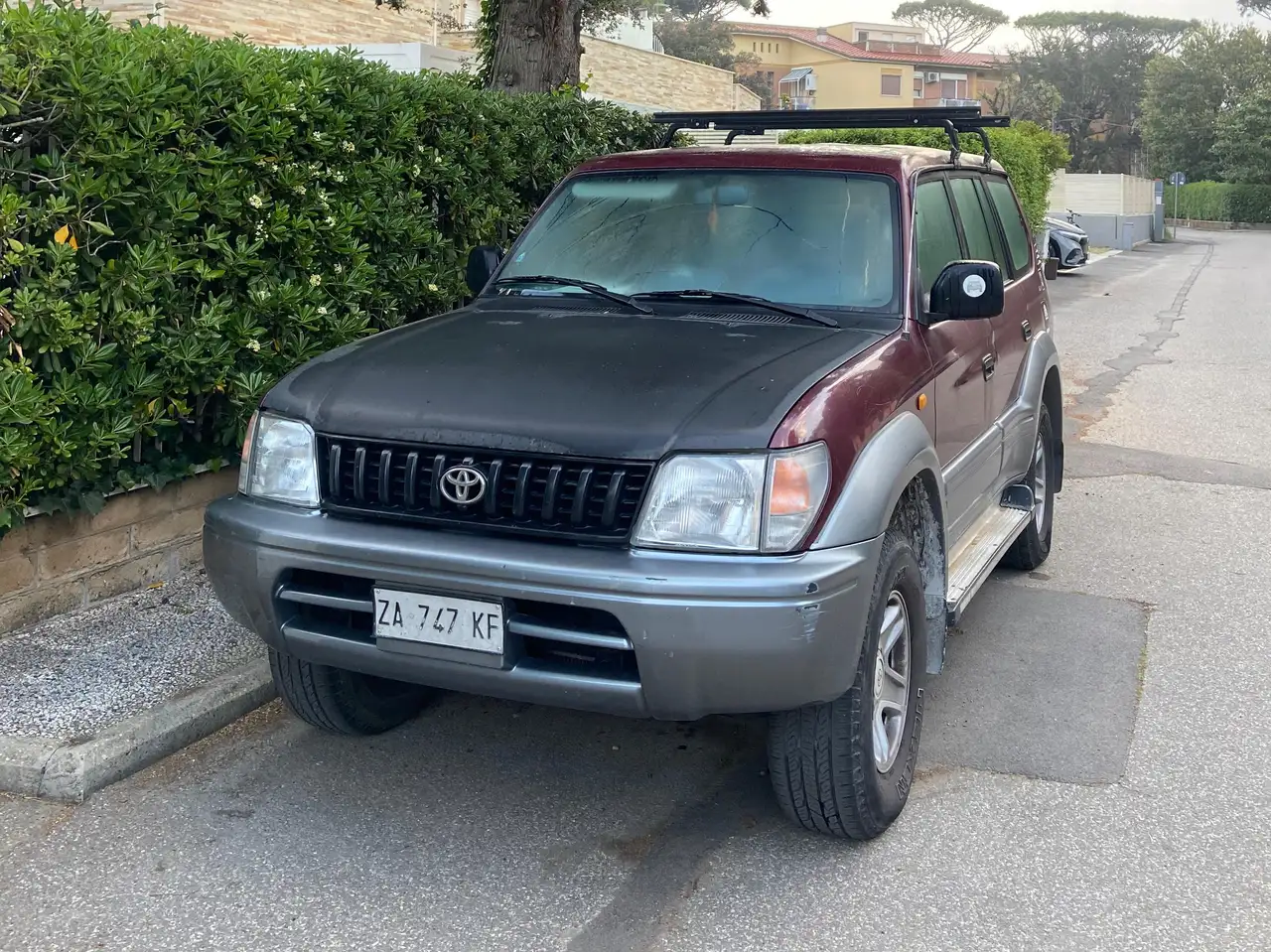 Toyota Land Cruiser J9, foto 2