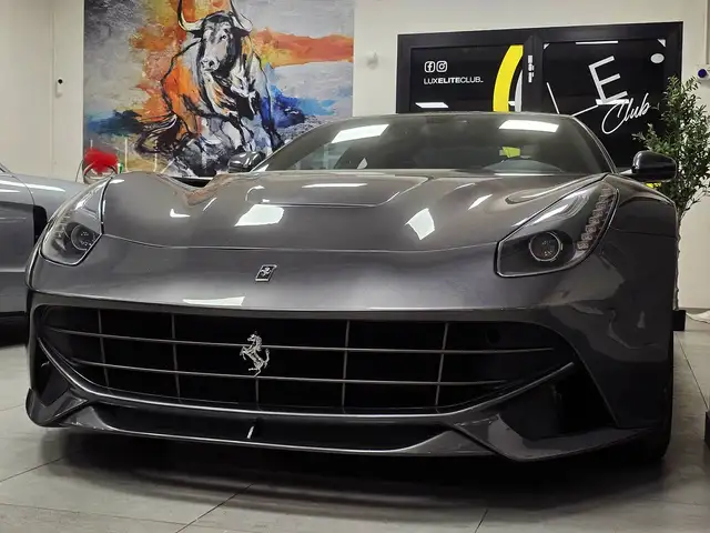 Ferrari F12 Berlinetta 6.3 740CV V12 APPENA TAGLIANDATA _ KM CERTIFICATI _ CARBONIO _ SEDILI DAYTONA _ GARANZIA 12 MESI