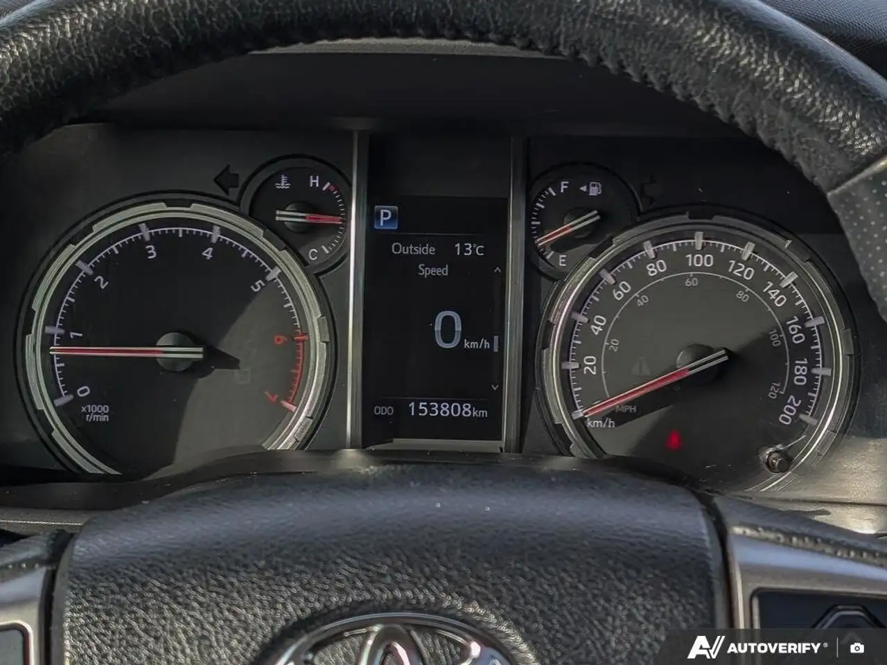 Toyota 4-Runner снимка Toyota 4-Runner