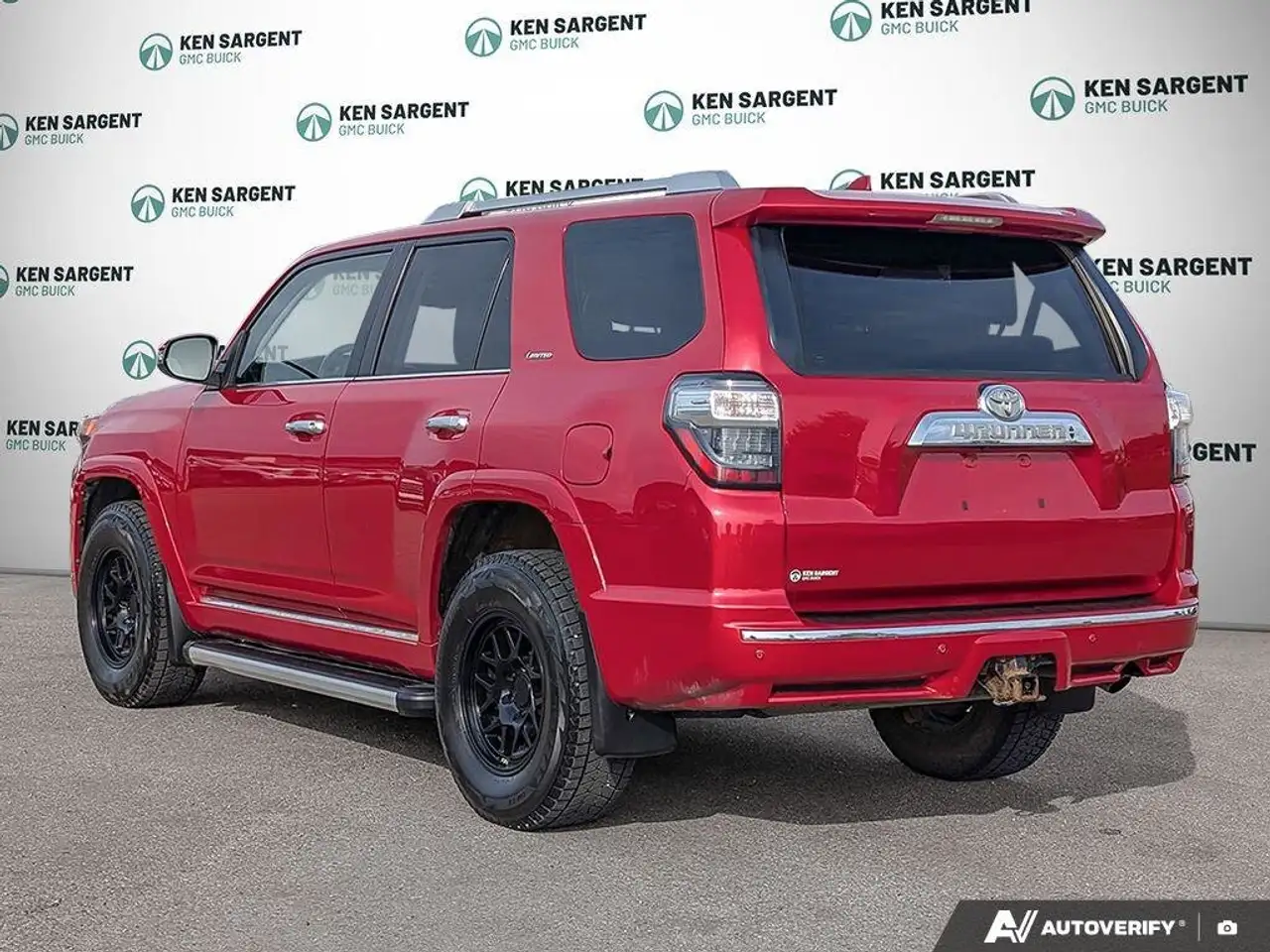 Toyota 4-Runner снимка Toyota 4-Runner