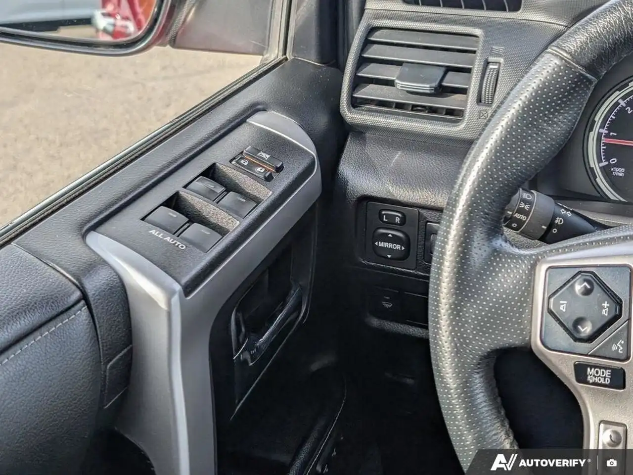 Toyota 4-Runner снимка Toyota 4-Runner