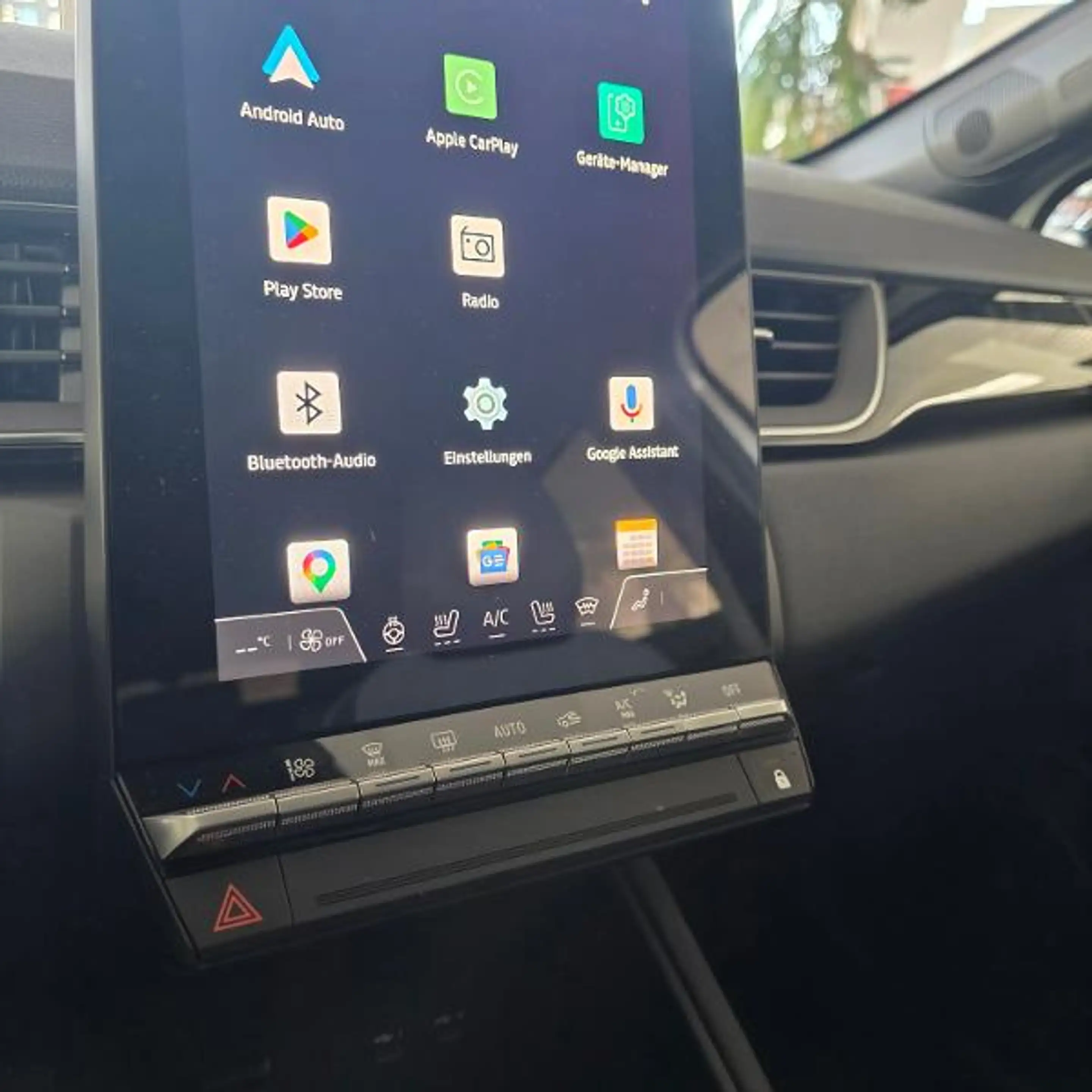 Mitsubishi Grandis Intro Edition 1.8 Hybrid — photo 13