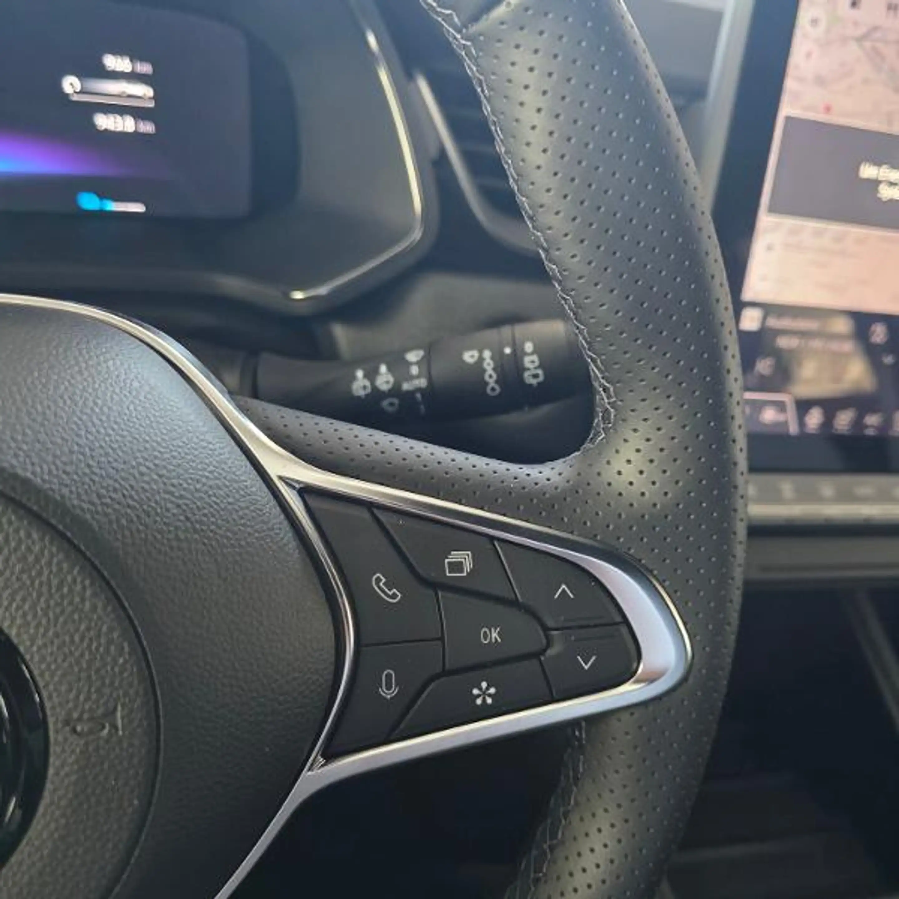 Mitsubishi Grandis Intro Edition 1.8 Hybrid — photo 10