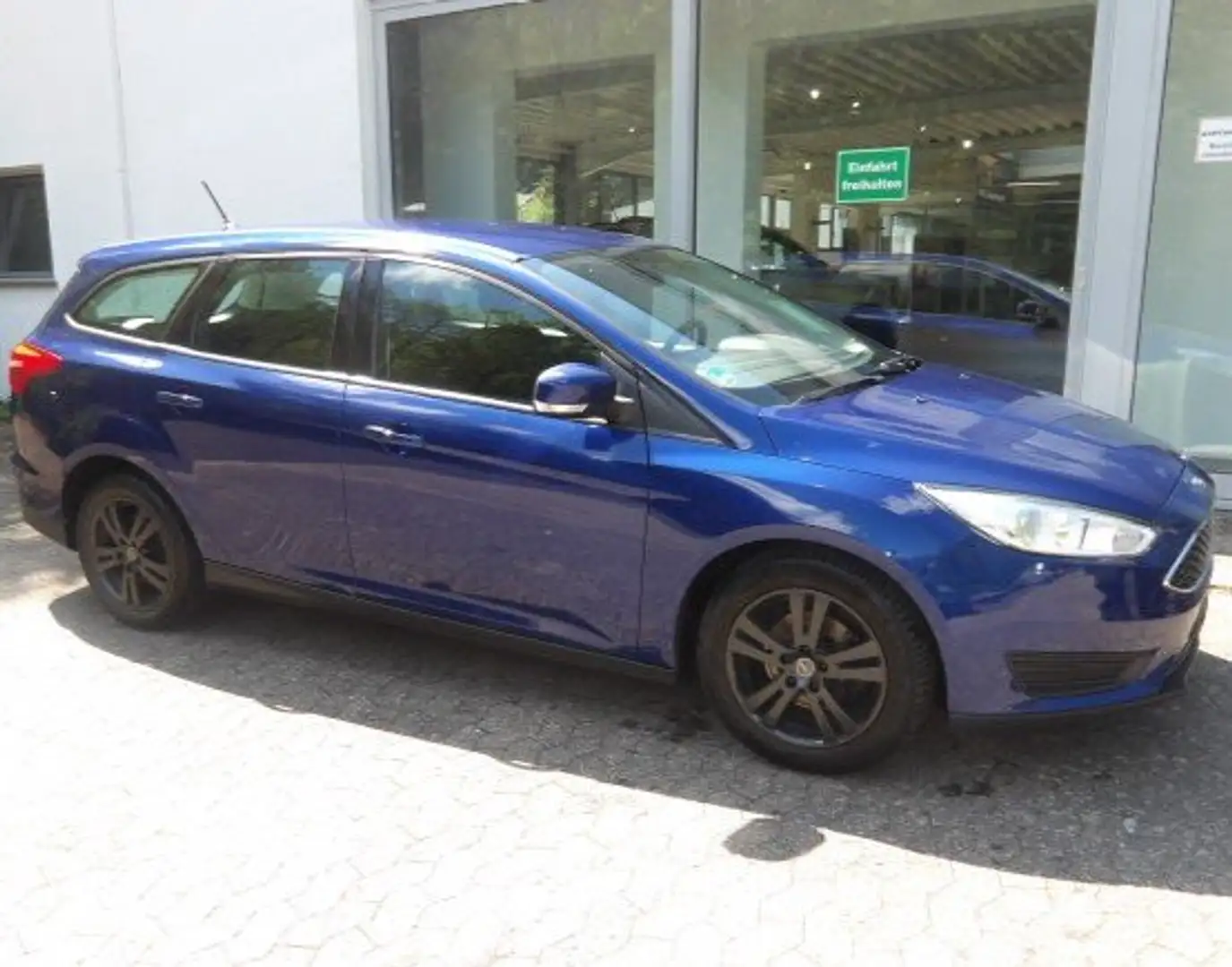 Ford Focus Trend Bleu - 2