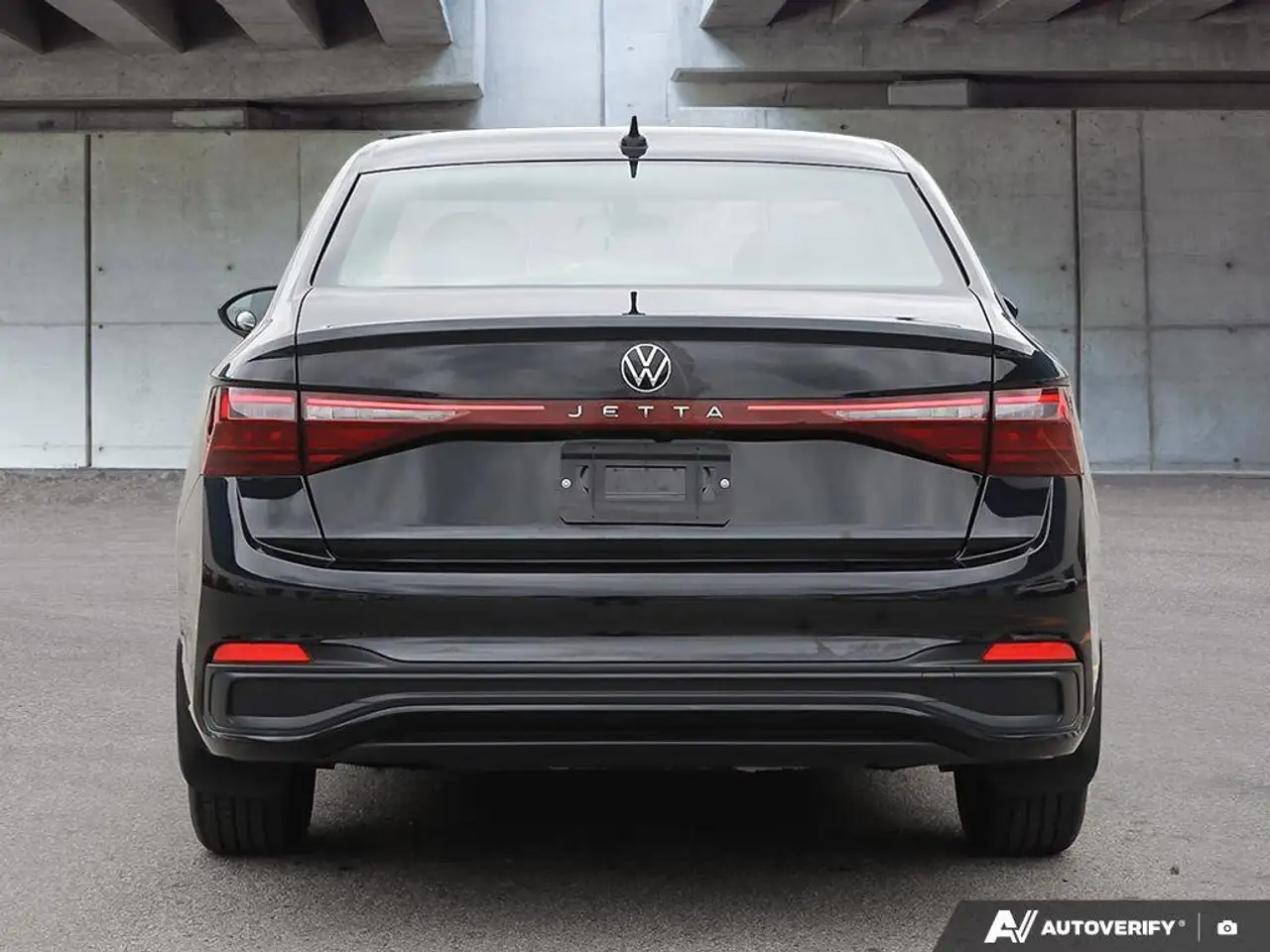 Volkswagen Jetta снимка Volkswagen Jetta