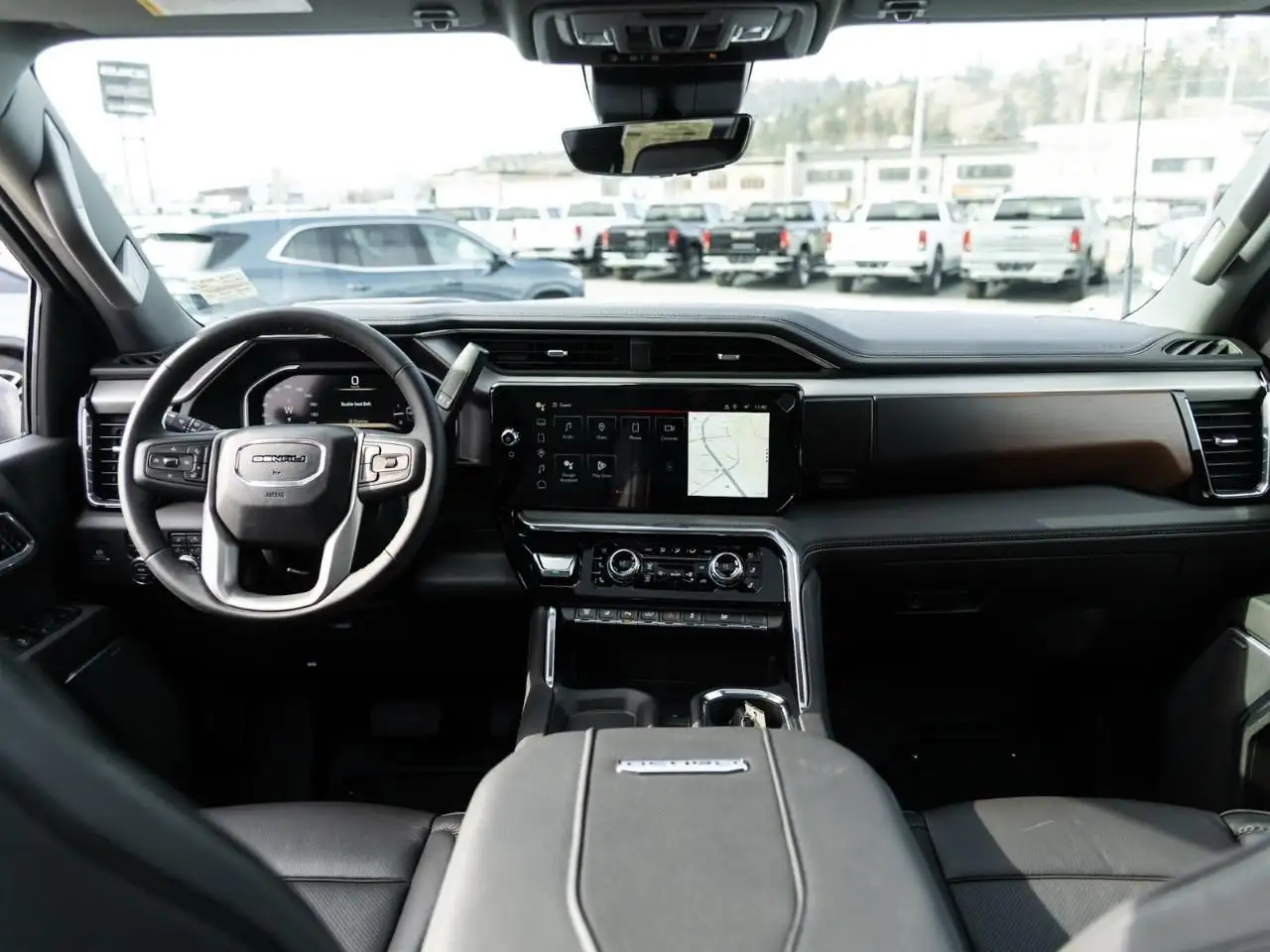 GMC Sierra 3500HD снимка GMC Sierra 3500HD