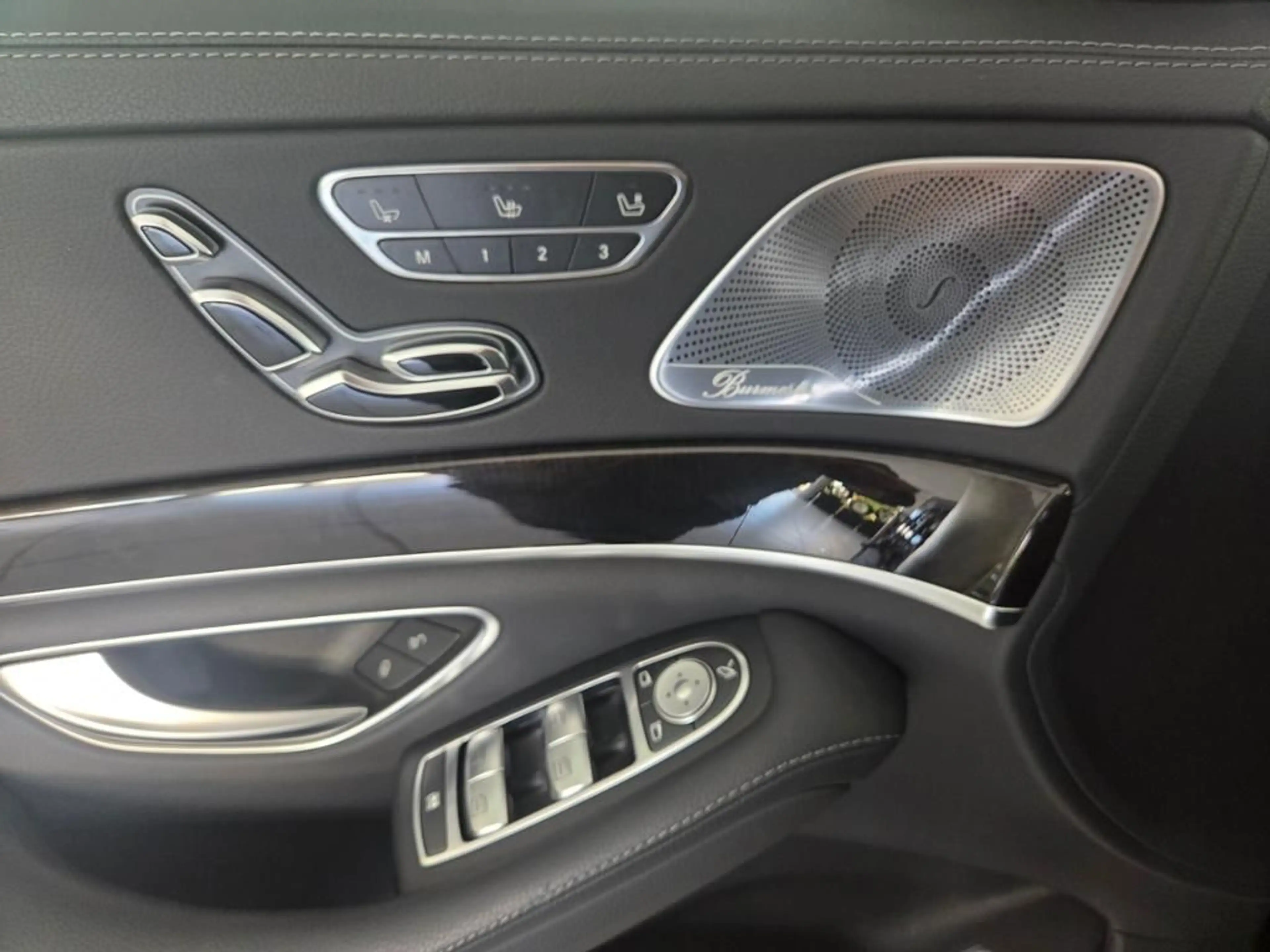 Mercedes-Benz S 350 d 4M AMG Line HUD Pano 360°Burmester Servo — photo 11