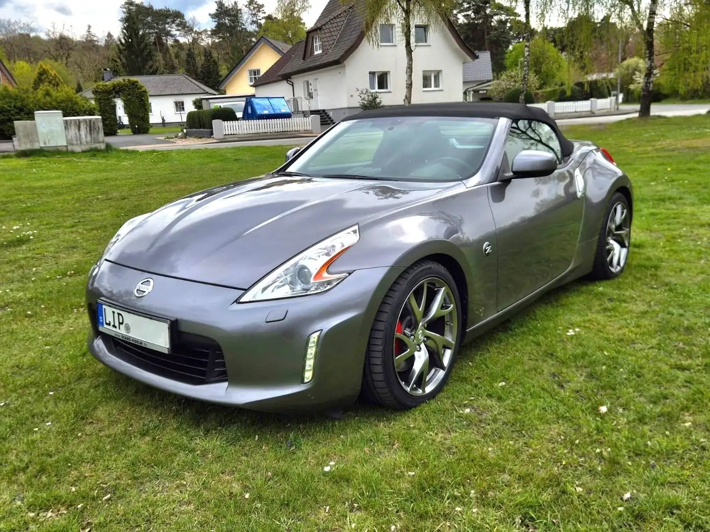 Nissan 370Z 370 Z Roadster - 43tkm - Unfallfrei und sehr gepfl Grau - 2