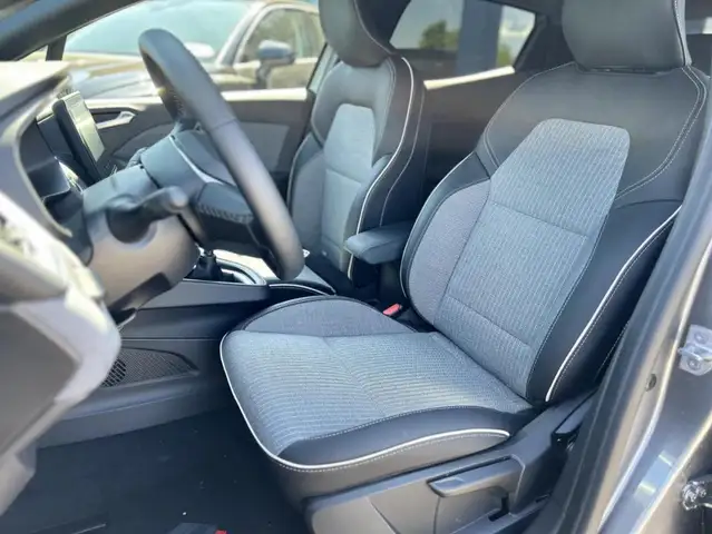 Renault Clio view 10