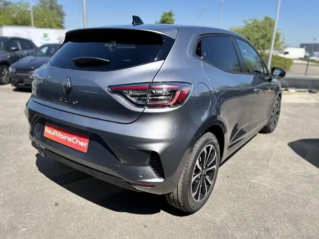 Renault Clio view 5