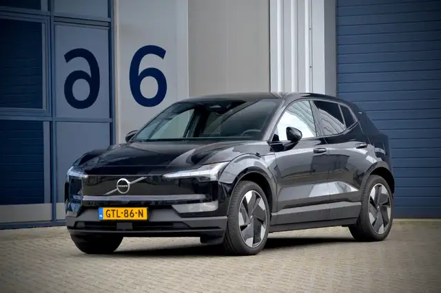 Volvo EX30 Single Motor Extended Range Plus 69 kWh / NL Auto