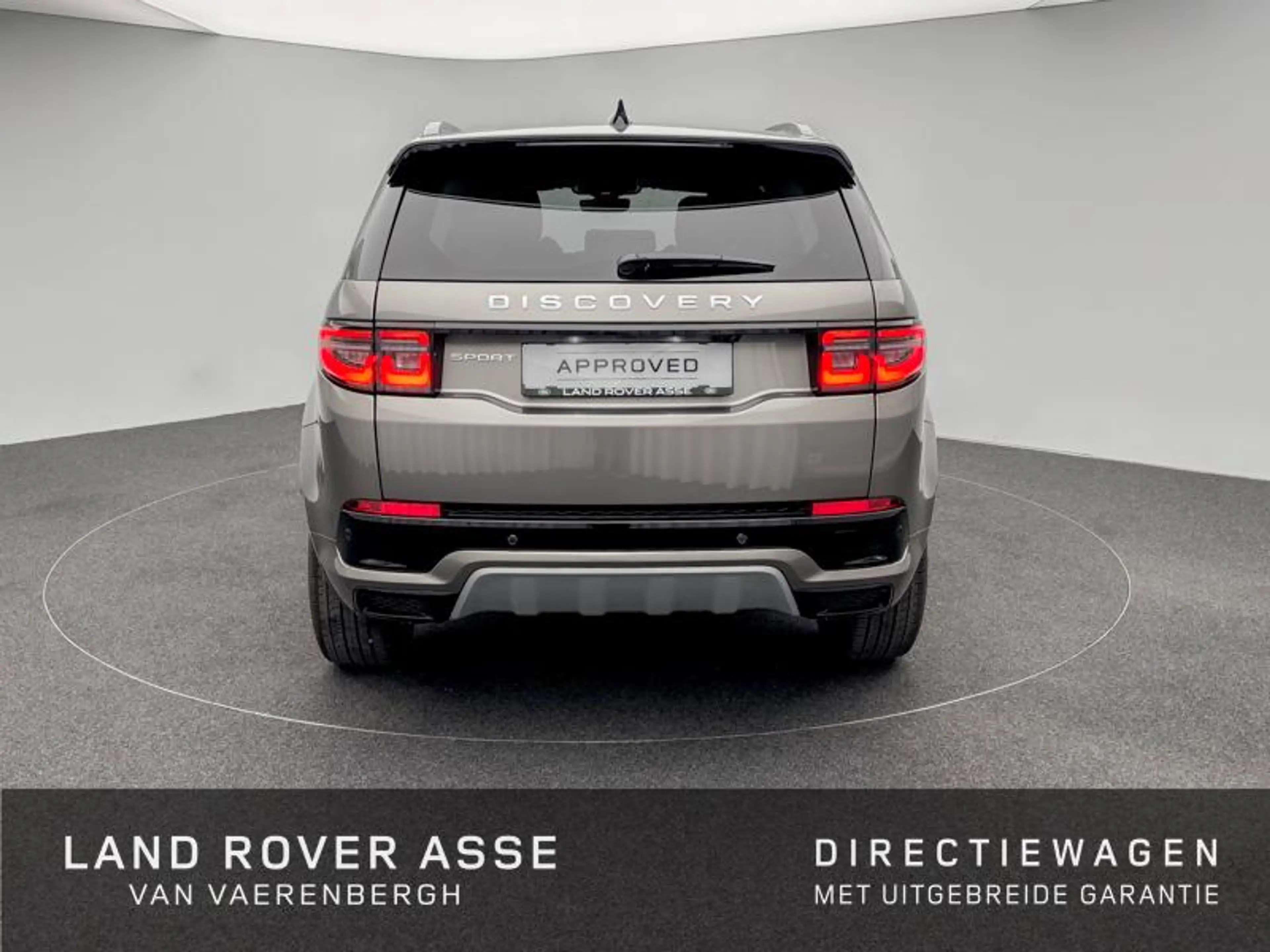 Land Rover Discovery Sport P270e S AWD — photo 9