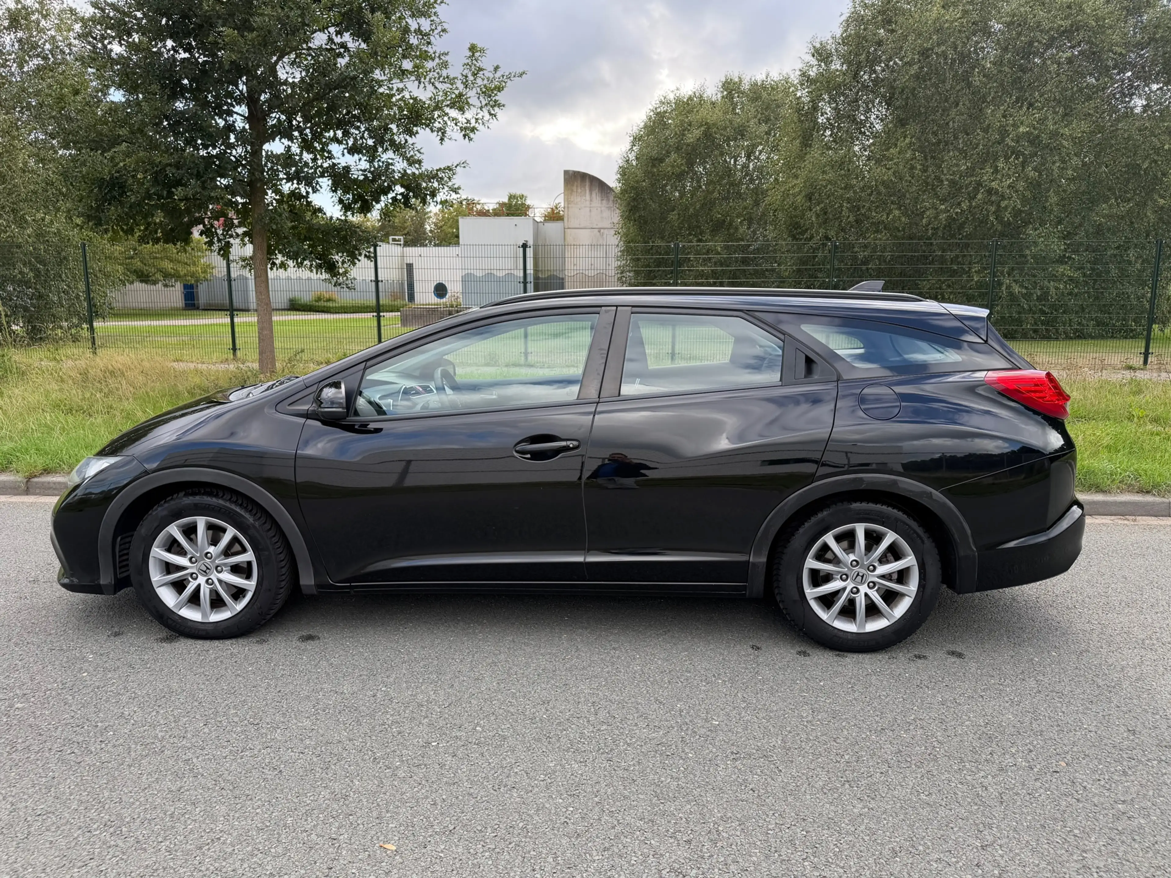 Honda Civic Tourer 1.6D S Complet dealer onderhouden alle fact — photo 7