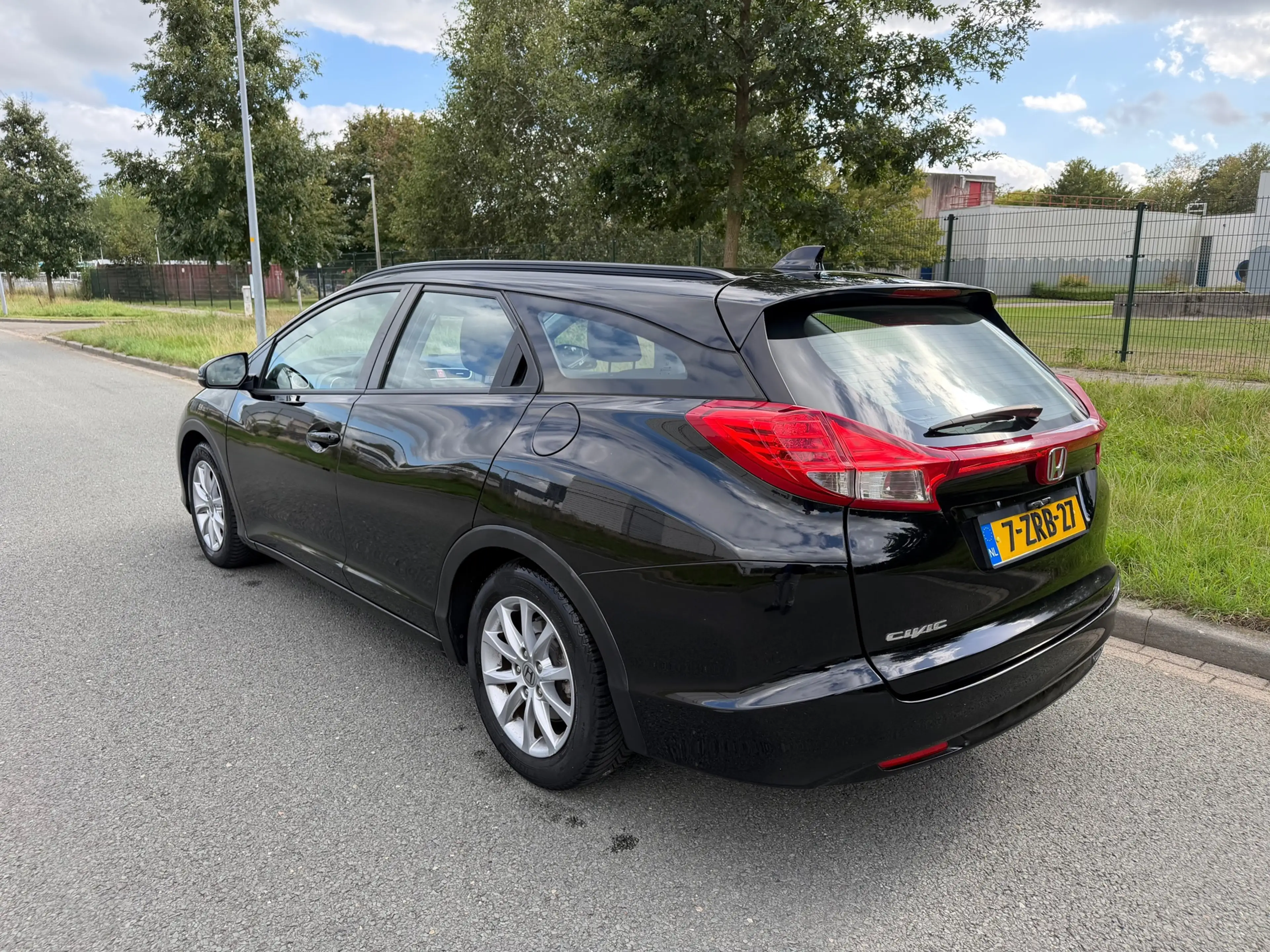 Honda Civic Tourer 1.6D S Complet dealer onderhouden alle fact — photo 4